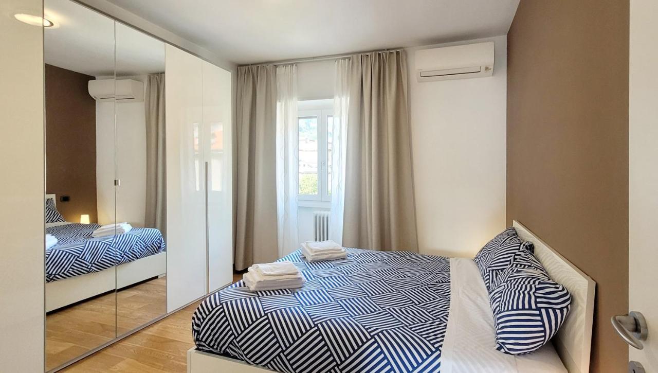 Comfortable Apartment In The Heart Of Lecco Exterior photo